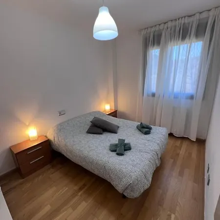 Apartamento En Sabinanigo Para Grupos Con Gran Terraza * Уэска
