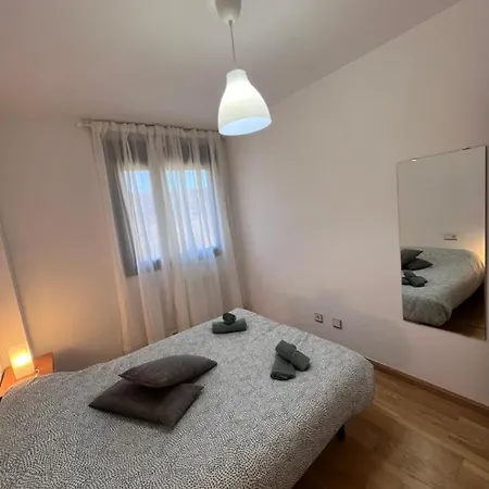 En Sabinanigo Grupos Con Amplia Y Soleada Terraza Lejlighed Huesca