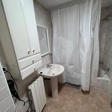 En Sabinanigo Grupos Con Amplia Y Soleada Terraza Lejlighed *