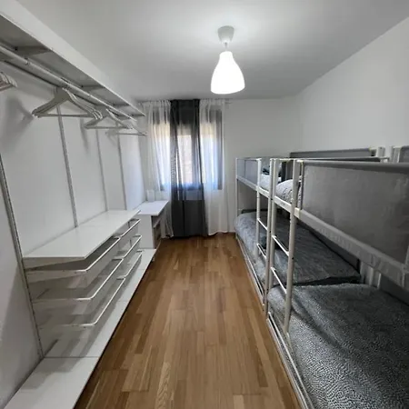 Apartamento En Sabinanigo Para Grupos Con Gran Terraza * Уэска