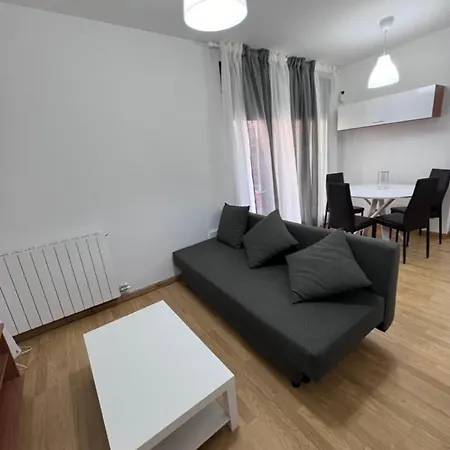 Апартаменты Apartamento En Sabinanigo Para Grupos Con Gran Terraza Уэска