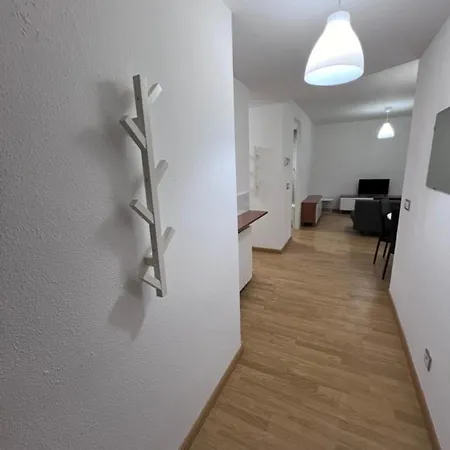 Apartamento En Sabinanigo Para Grupos Con Gran Terraza Уэска
